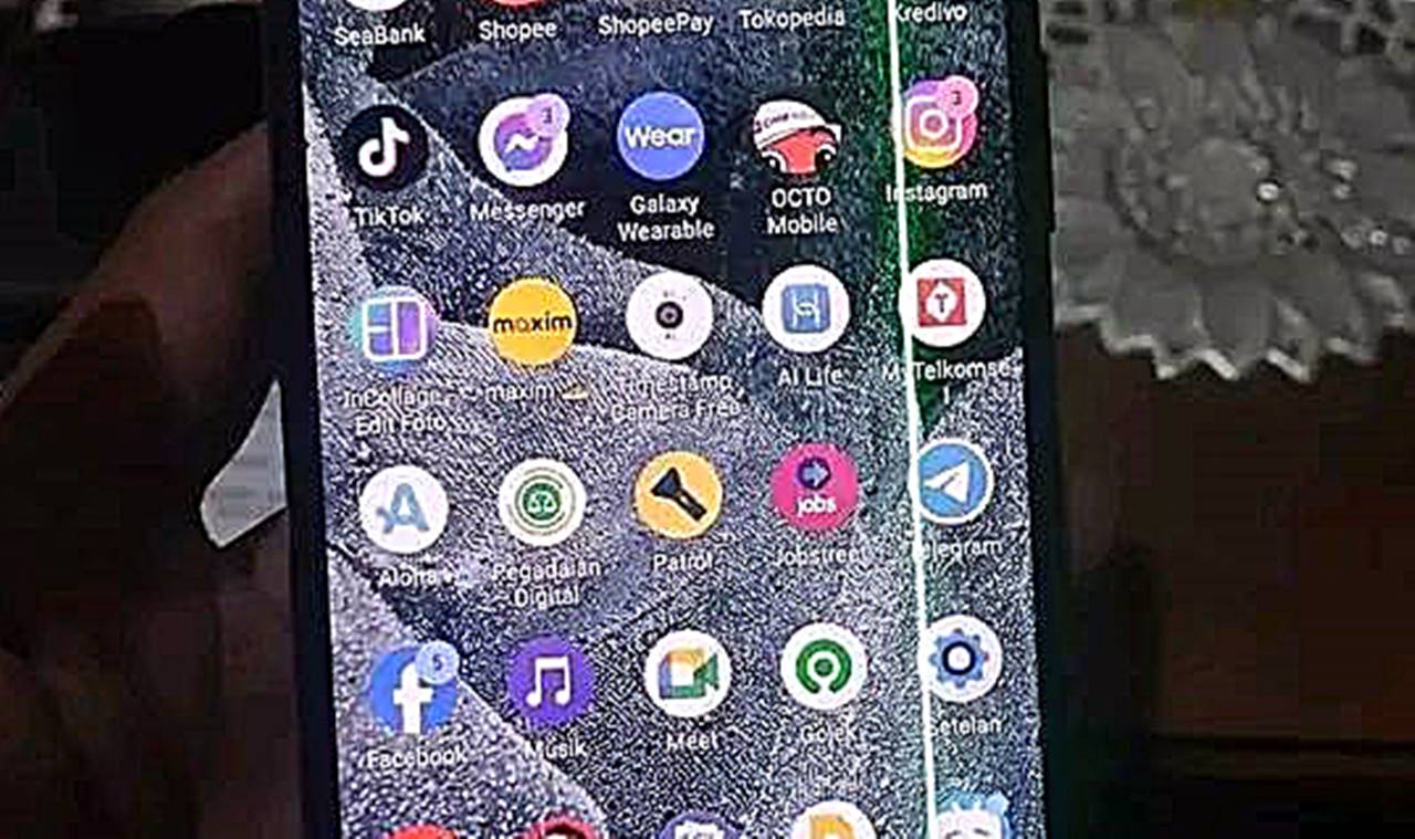 Apa Penyebab Lightsaber Samsung Berikut Penuturan Netizen