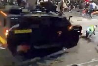 Insiden Viral Mobil Brimob Lindas Driver Ojol di Area Gedung DPR Jakarta, Massa Balas Bakar 8 Mobil