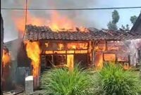 Kebakaran Hanguskan Rumah Warga di Cikalong Hilir Pangalengan Kabupaten Bandung, Bangunan Rata dengan Tanah