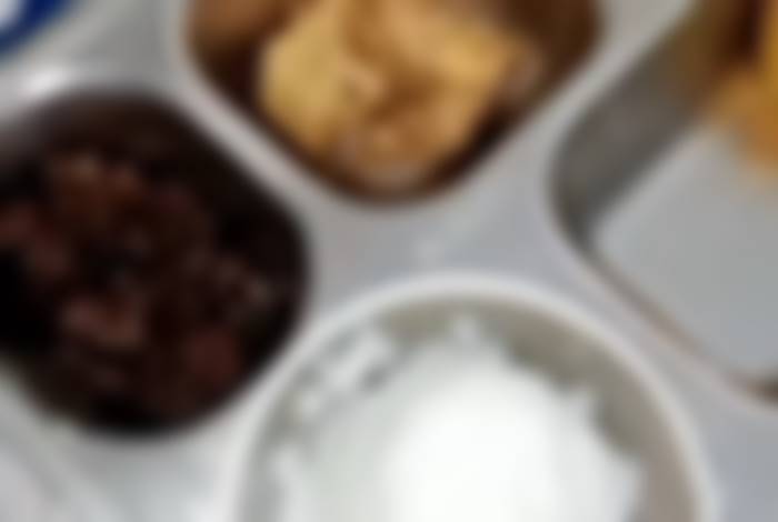 Ngeri, Diduga Ada Belatung di Makanan Program MBG di SMPN 1 Ngamprah Bandung Barat