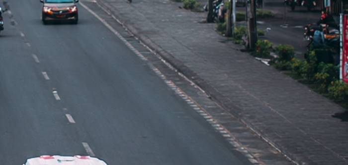 Kecelakaan Motor dan Mobil di Buahbatu Bandung, Dua Korban Alami Luka Serius